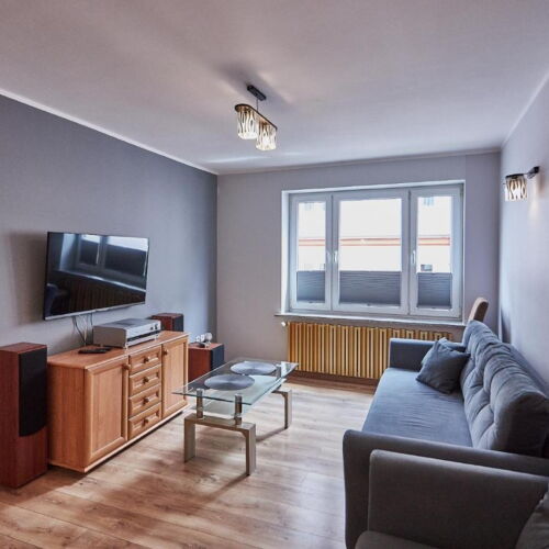 Apartament 4-osobowy na piętrze z łazienką z 2 pomieszczeniami sypialnianymi