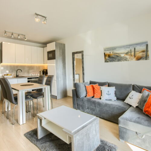 Apartament la parter cu 2 camere pentru 4 pers.