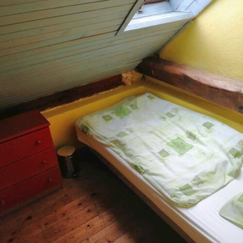 Pokoj se společnou kuchyňkou  pro 1 os.