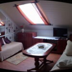 1-Zimmer-Apartment für 4 Personen im Dachgeschoss mit Klimaanlage