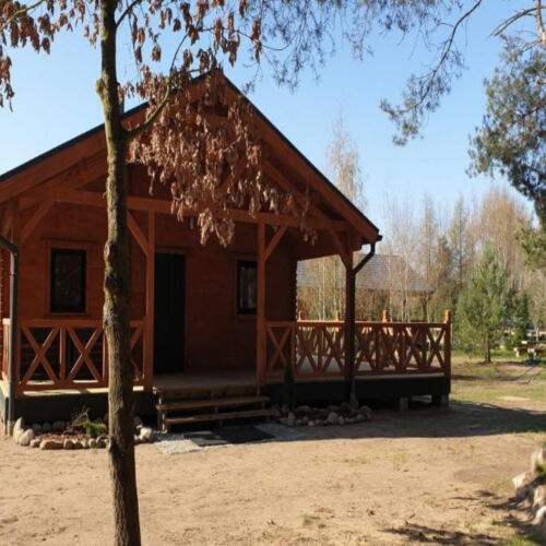 Cabana pentru 6 pers. (se inchirieaza doar integral)