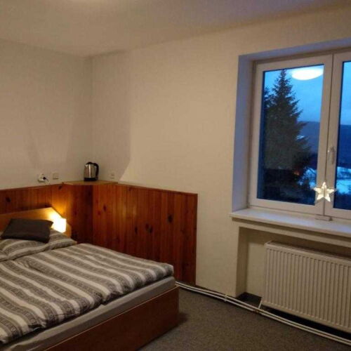 Studio Pokoj se sprchou pro 2 os.