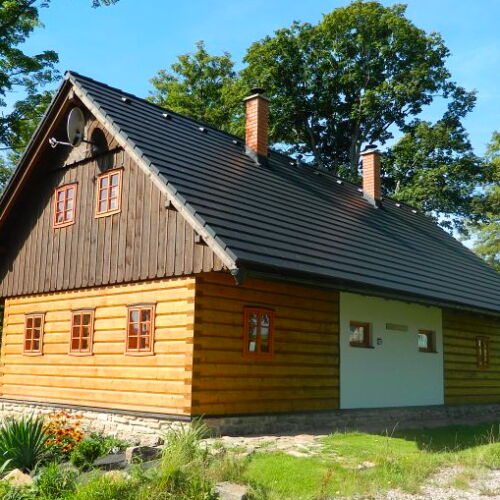 Apartman se sprchou s privátní koupelnou mimo apartmán pro 8 os.