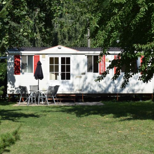 Mobile House Apartment for 5 Persons with Own Kitchenette
