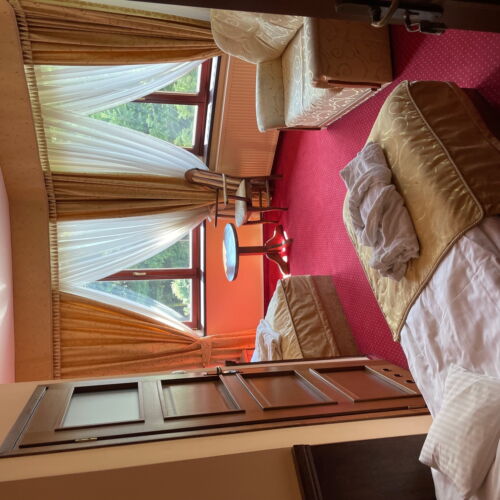 Pokój 3-osobowy na parterze z widokiem na ogród