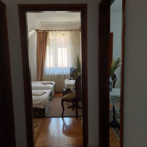 Apartament premium cu 2 camere pentru 4 pers. (se poate solicita pat suplimentar)