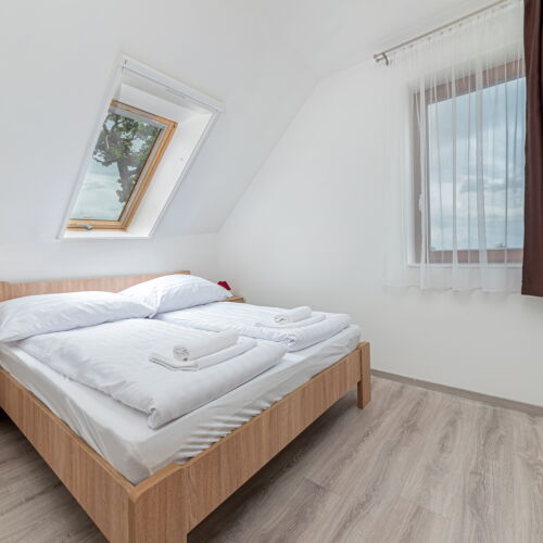 Apartament la etaj cu 3 camere pentru 6 pers.