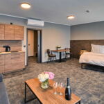 Deluxe Twin Room with Shower (extra beds available)