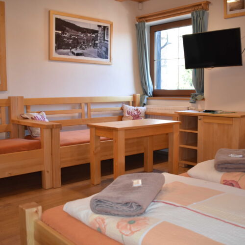 Pokoj pro 4 os. (s možností přistýlky)