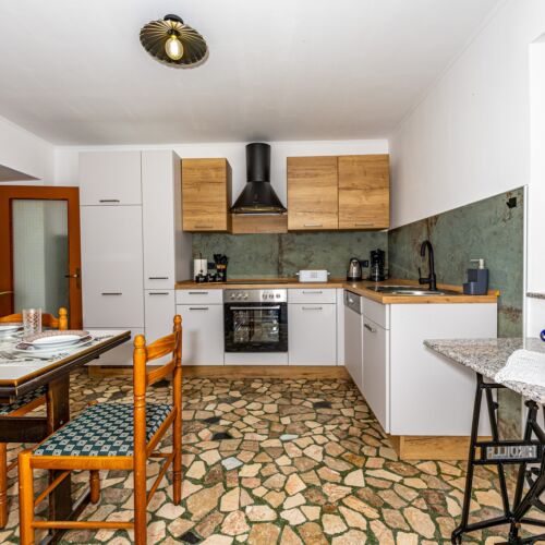 Whole House Holiday Home for 4 Persons with Terrace (extra bed available)