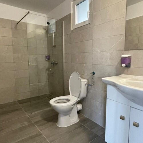 Turistický  Apartman pro 5 os. se 2 ložnicemi