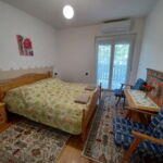 Tourist Upstairs Apartment for 5 Persons