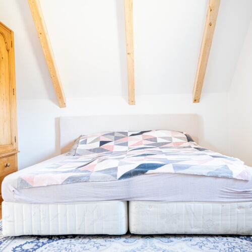 Casă de vacanță întreaga unitate cu vedere spre munte pentru 5 pers. (se inchirieaza doar integral)