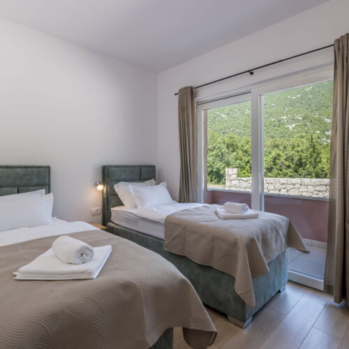 Domek całoroczny 10-osobowy z klimatyzacją parterowy