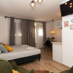 1-Zimmer-Apartment für 2 Personen mit Klimaanlage und Terasse AS-14051-b