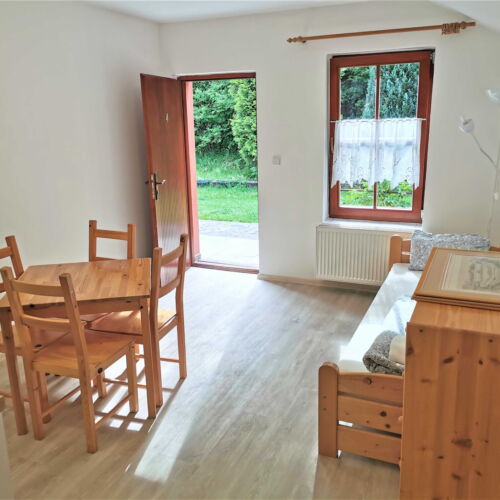 Apartman se sprchou s vlastní kuchyňkou pro 4 os. s 1 ložnicí