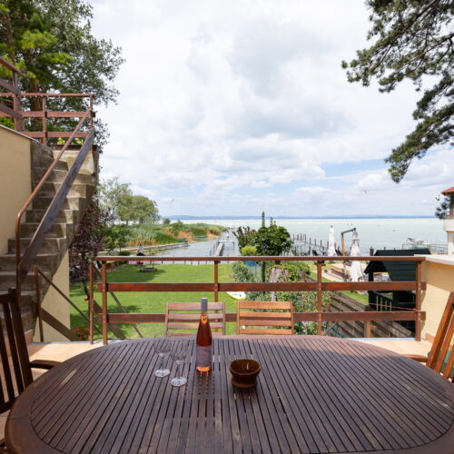 Apartament 7-osobowy Przyjazny podróżom rodzinnym z widokiem na jezioro z 3 pomieszczeniami sypialnianymi (możliwa dostawka)