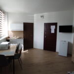 Upstairs 1-Room Apartment for 3 Persons with LCD/Plasma TV