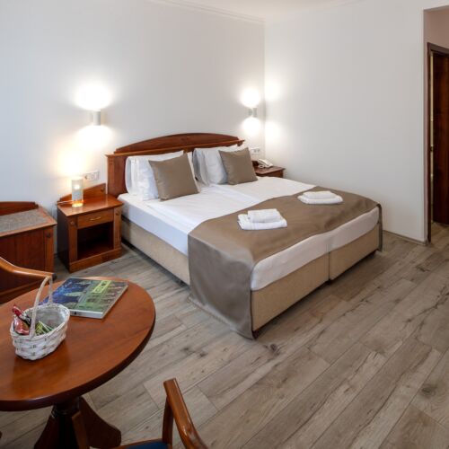 Camera dubla superior cu aer condiționat