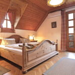 Balkonos légkondicionált franciaágyas szoba