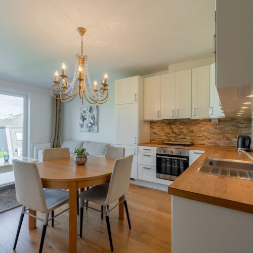 Apartament 4-osobowy Classic z widokiem na miasto z 2 pomieszczeniami sypialnianymi