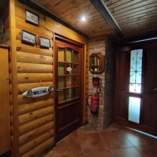 Casă de vacanță întreaga unitate pentru 6 pers. (se inchirieaza doar integral)