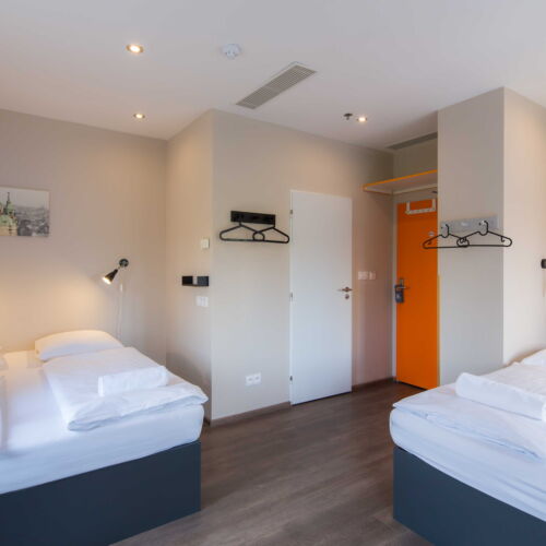 Pokoj se sprchou  pro 4 os.