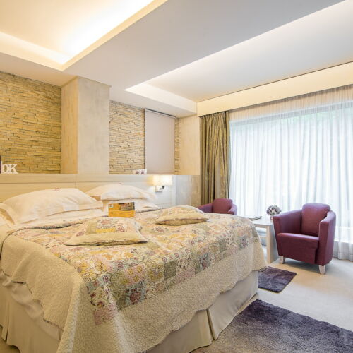 Suita cu balcon cu 1 camera pentru 2 pers.