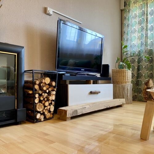 Casă de vară standard romantică pentru 4 pers. (se inchirieaza doar integral)