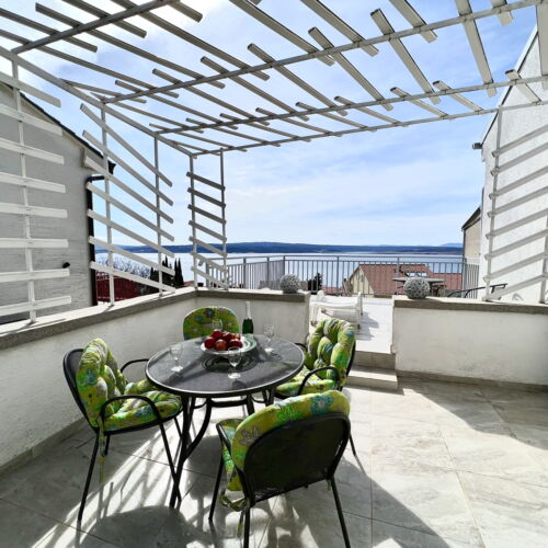 Sea View Trip 3-Room Apartment for 5 Persons