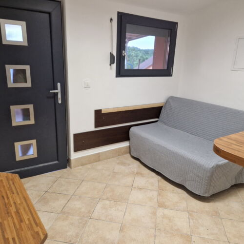 Apartament 2-osobowy na parterze Classic z 1 pomieszczeniem sypialnianym (możliwa dostawka)