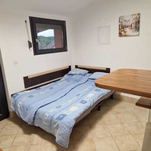 Apartament 2-osobowy na piętrze Tourist z 1 pomieszczeniem sypialnianym (możliwa dostawka)