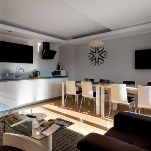 Apartament cu 4 camere pentru 8 pers.