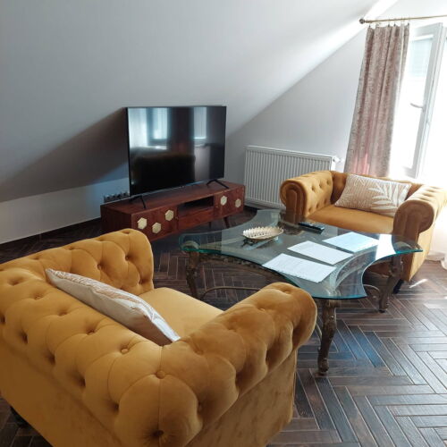 Apartament 4-osobowy na piętrze Lux z 2 pomieszczeniami sypialnianymi