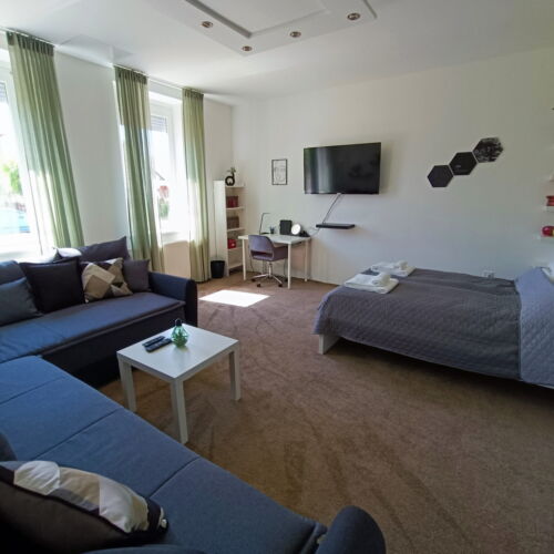 Casă de vacanță a b pentru 7 pers. (se inchirieaza doar integral) (se poate solicita pat suplimentar)