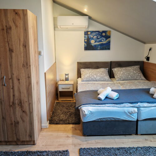 Komfort Pokoj pro 3 os. na poschodí