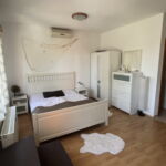 Studio Upstairs Apartment for 4 Persons