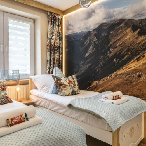 Apartament 4-osobowy z 2 pomieszczeniami sypialnianymi