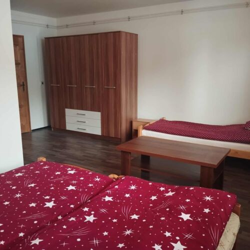 Domek letniskowy 7-osobowy cały dom Przyjazny podróżom rodzinnym