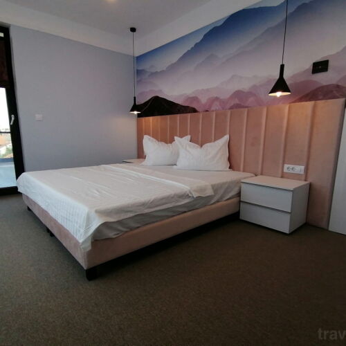 Apartament 4-osobowy z 2 pomieszczeniami sypialnianymi (możliwa dostawka)