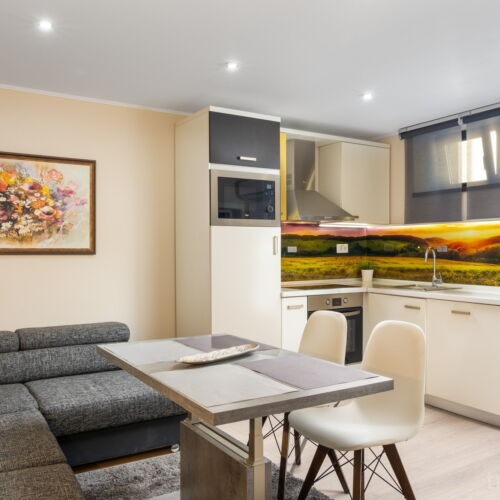 Standard Apartman pro 4 os. se 2 ložnicemi v suterénu