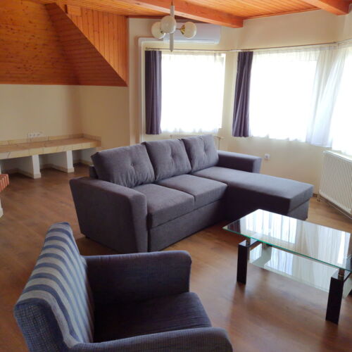 2-Room Air Conditioned Apartment for 4 Persons with LCD/Plasma TV