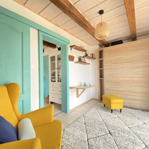 Casă de vară familial(ă) cu vedere spre munte pentru 4 pers. (se inchirieaza doar integral)