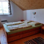 Cottage for 6 Persons with Shower and Kitchenette (extra beds available)