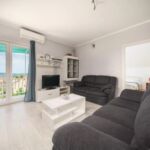 Sea View Upstairs 2-Room Apartment for 4 Persons (extra bed available)