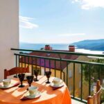 Sea View 2-Room Air Conditioned Apartment for 5 Persons A-7621-c