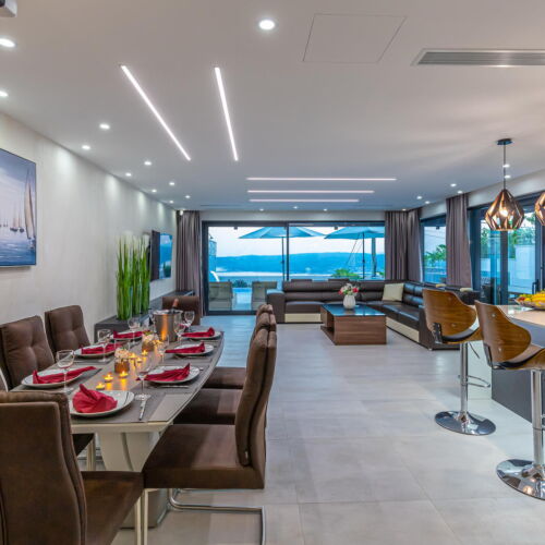 Summer House for 8 Persons