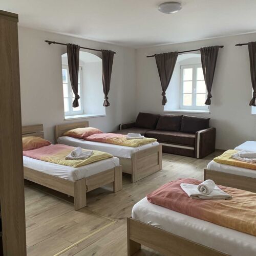 Apartman s vlastní kuchyňkou  pro 8 os. se 3 ložnicemi (s možností přistýlky)