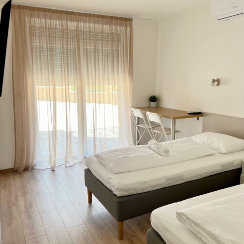 Apartman s balkónem pro 2 os. s 1 ložnicí přízemní