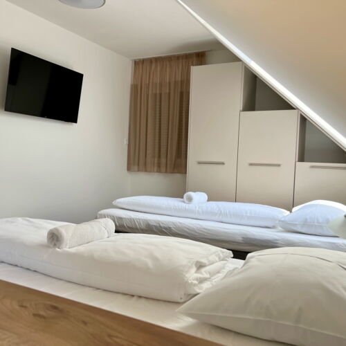 Apartman pro 2 os. s 1 ložnicí s panoramou na poschodí